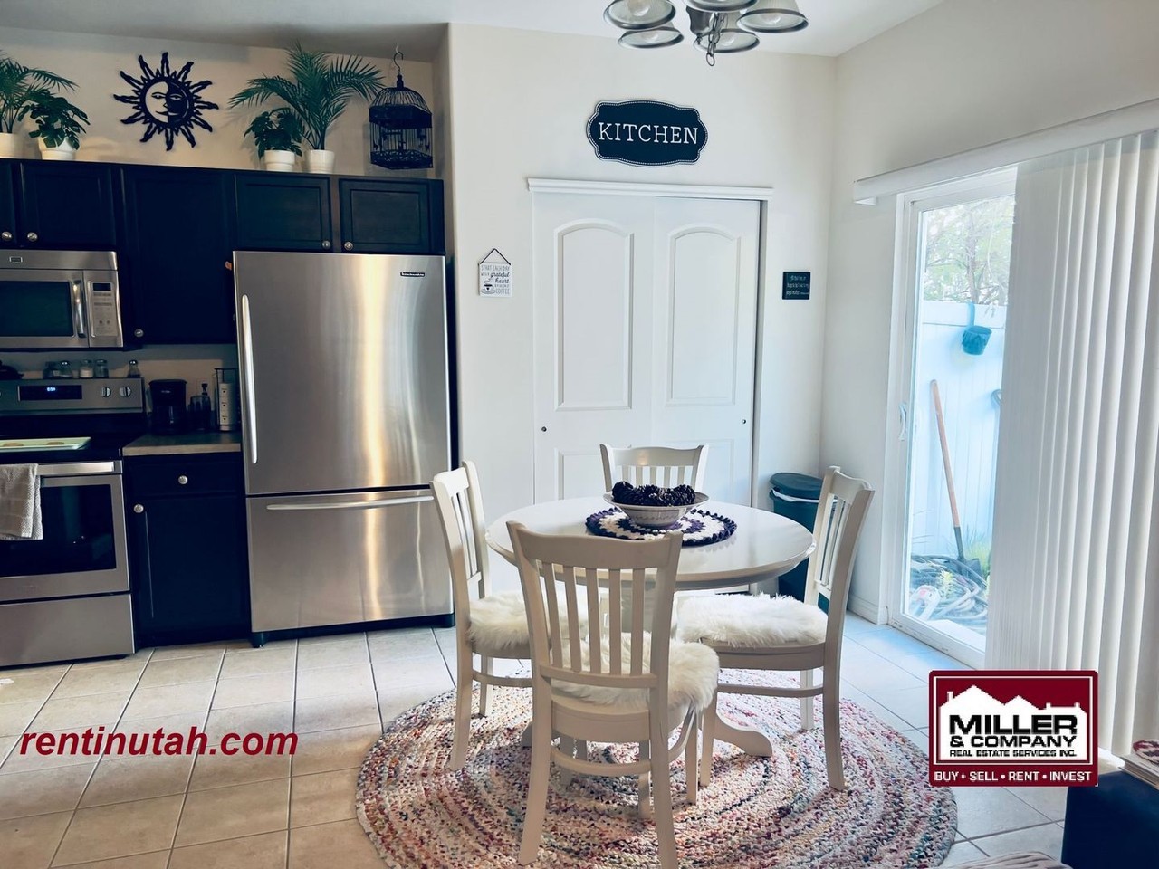 2417 S Red Bur Ct - Photo 3 of 10