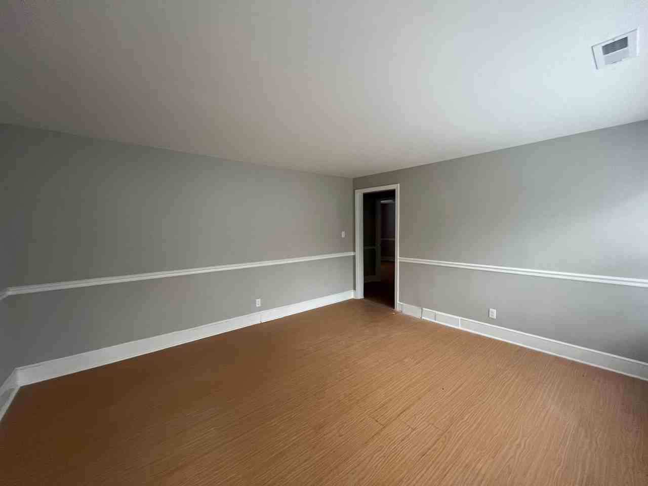 3113 Tuckaseegee Rd - Photo 2 of 20