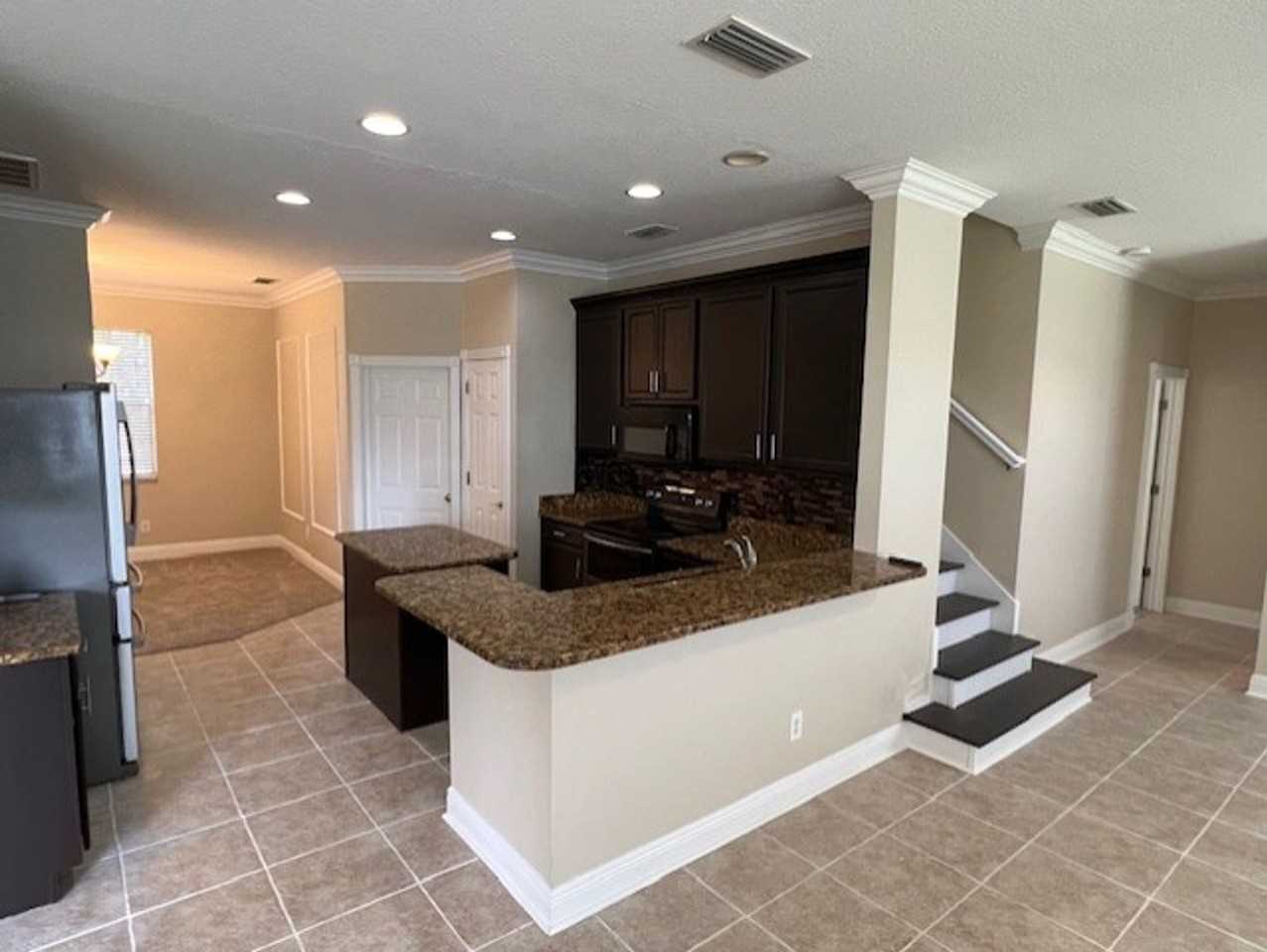 8526 Tidal Bay Ln - Photo 7 of 30