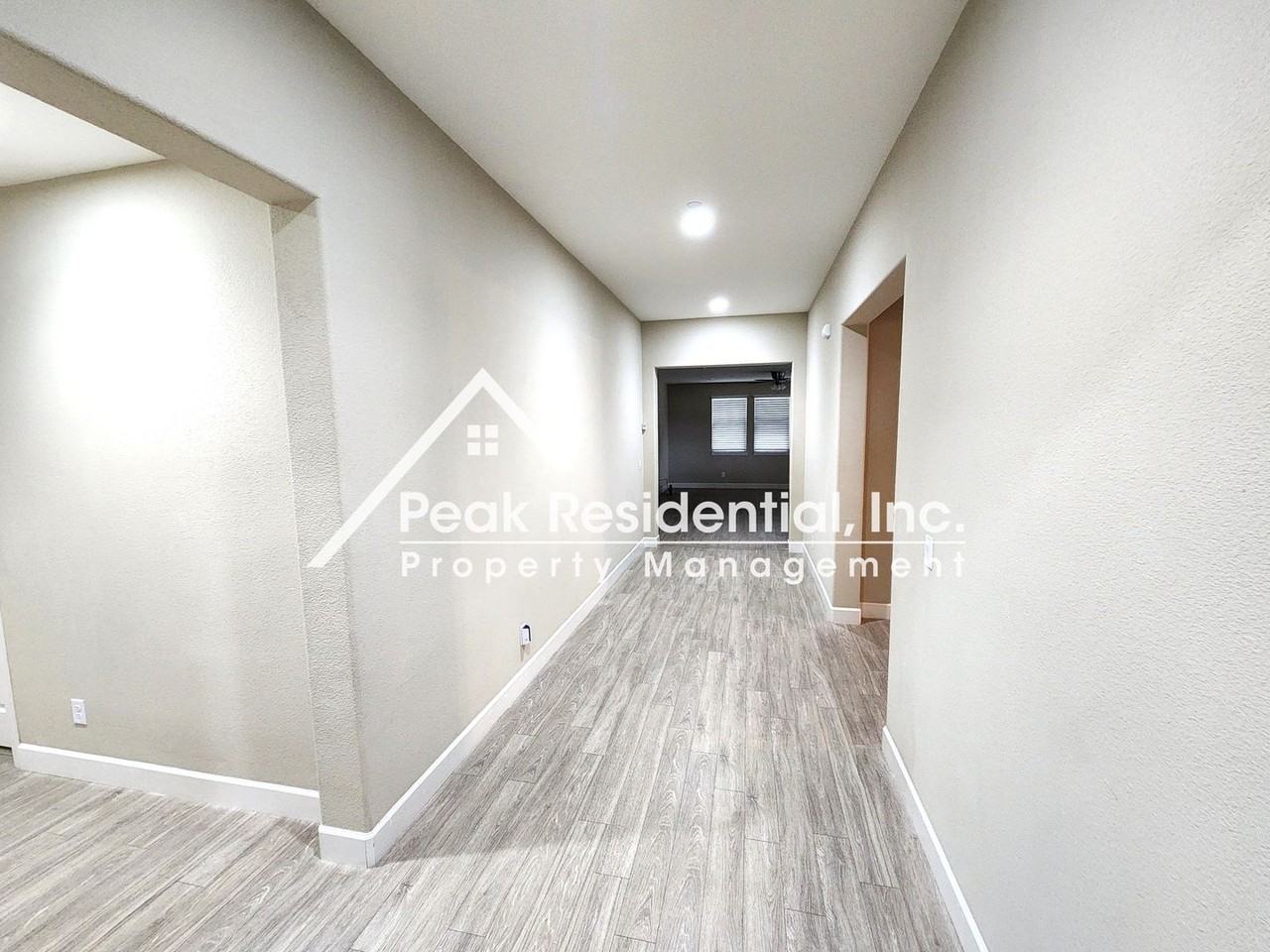 3089 Octave Ave - Photo 3 of 26