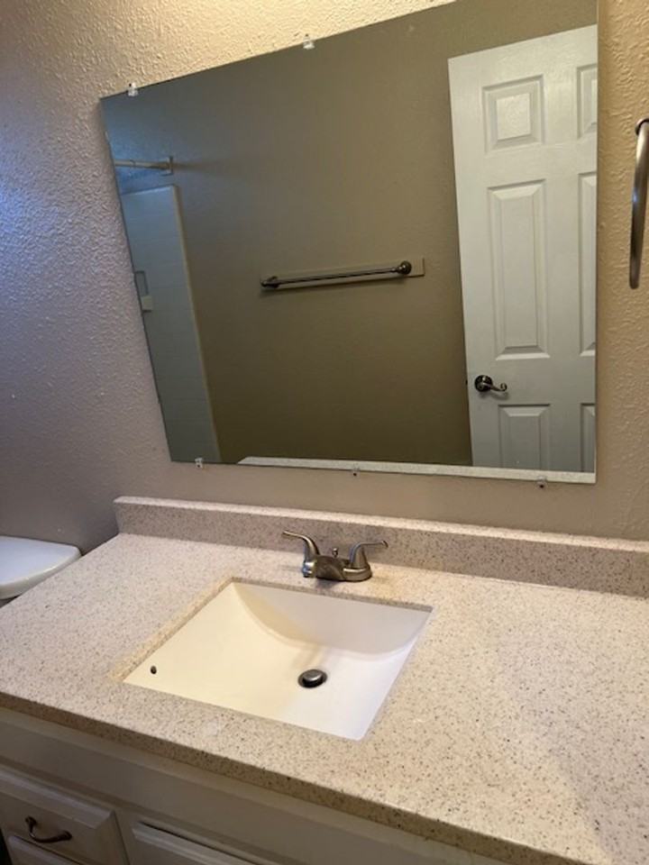 3747 Churn Creek Rd - Photo 4 of 21