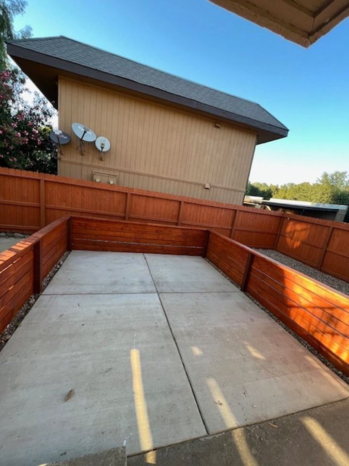 3747 Churn Creek Rd - Photo 6 of 21