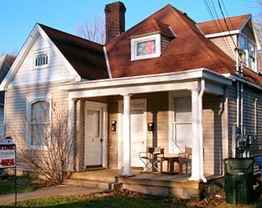 329 Oldham Ave - Photo 1 of 1