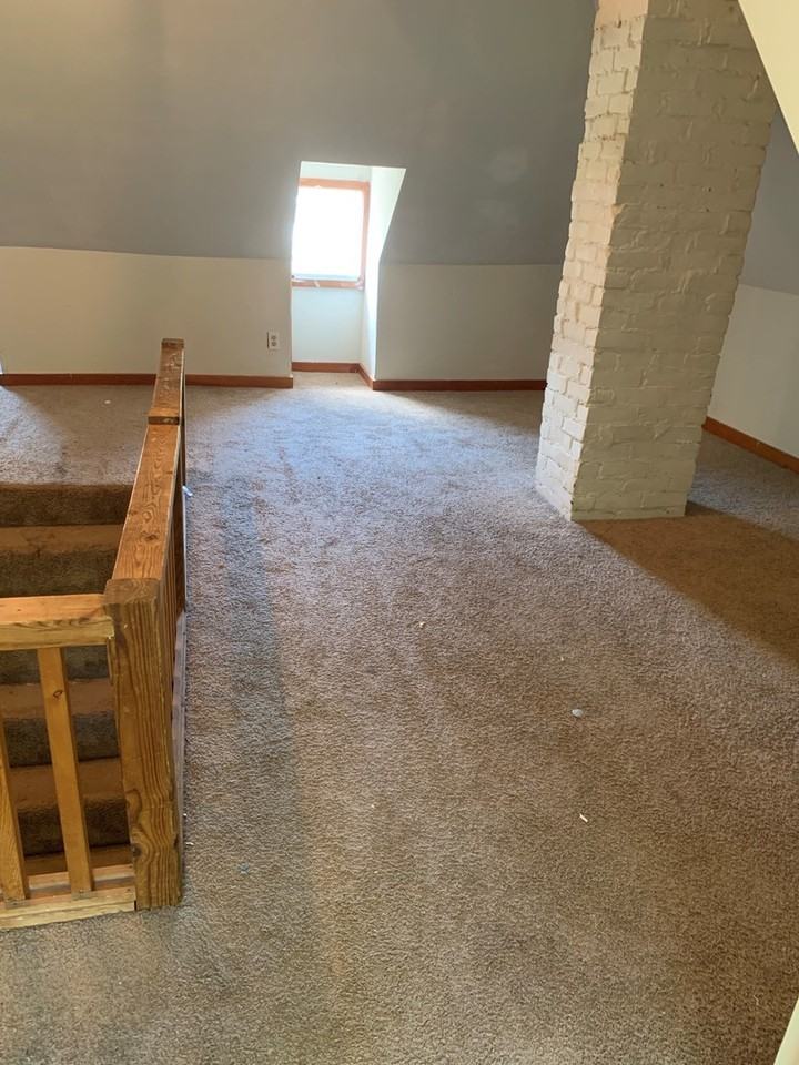 364 Park Ave - Photo 2 of 28