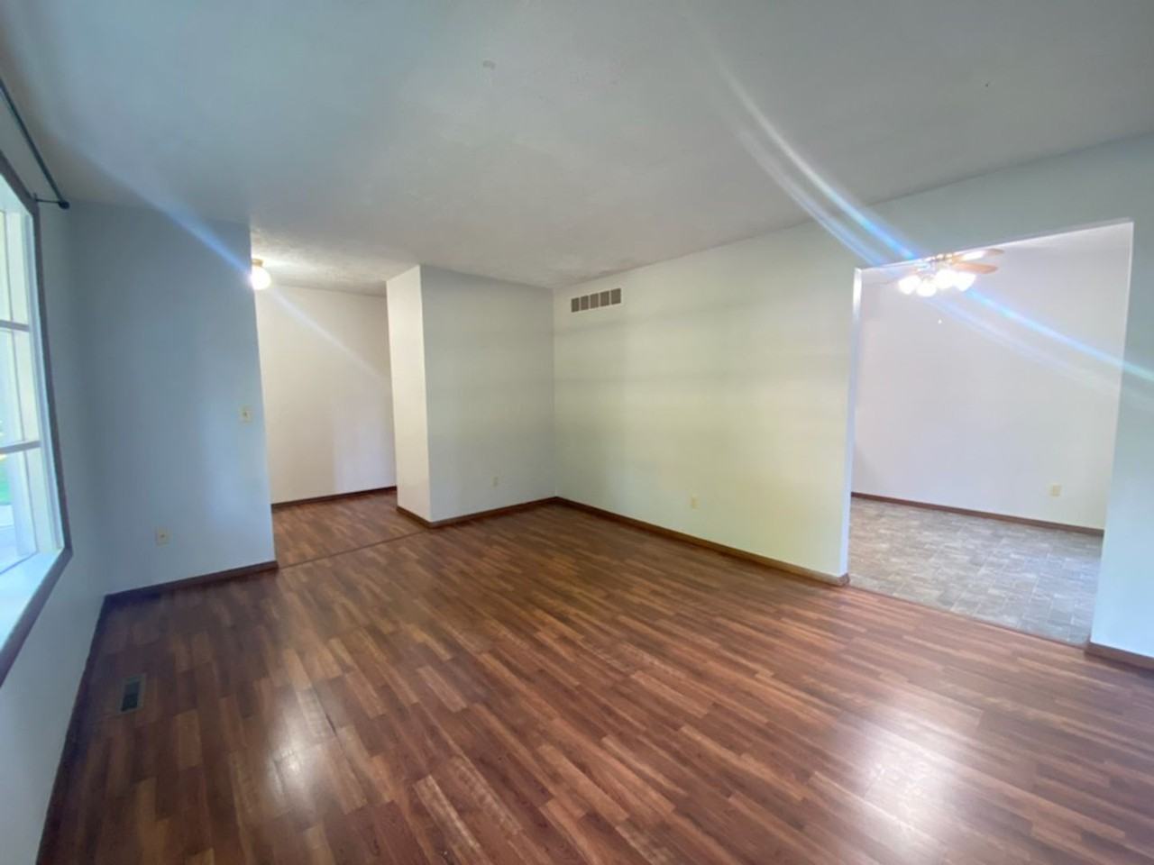 1530 N Hershey Rd - Photo 3 of 13