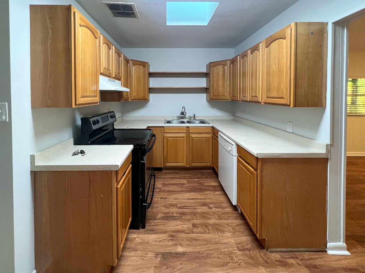 610 Nw 34th Ter - Photo 3 of 20