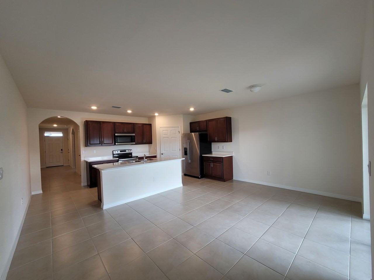 337 Sw 30th Ave - Photo 6 of 23