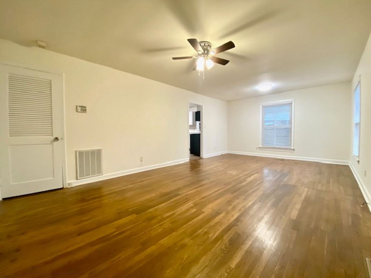 755 Harwyn Dr - Photo 7 of 20