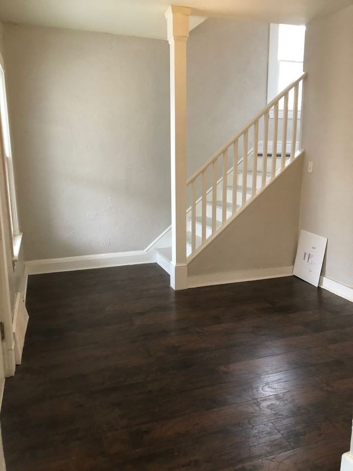 3824 W 36th St - Photo 2 of 12