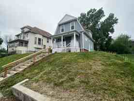 542 S 29th St - Photo 1 of 1