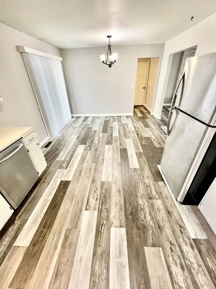 6285 Bryant Ave - Photo 5 of 29