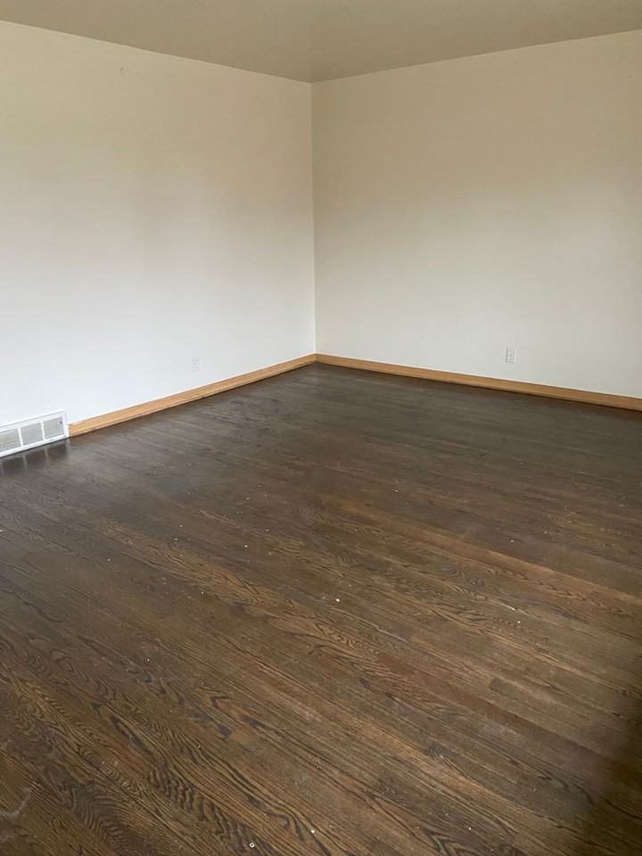 5231 N 83rd St - Photo 3 of 11