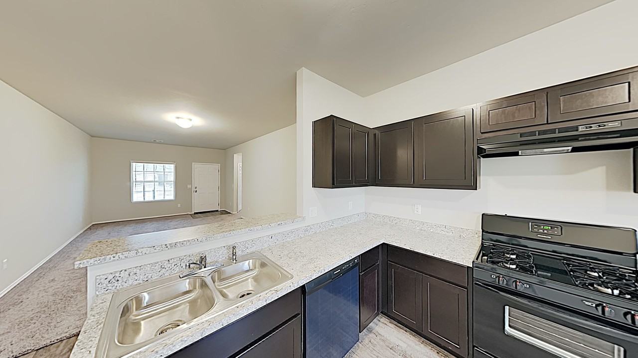 2012 West Hunters Springs Way - Photo 6 of 17