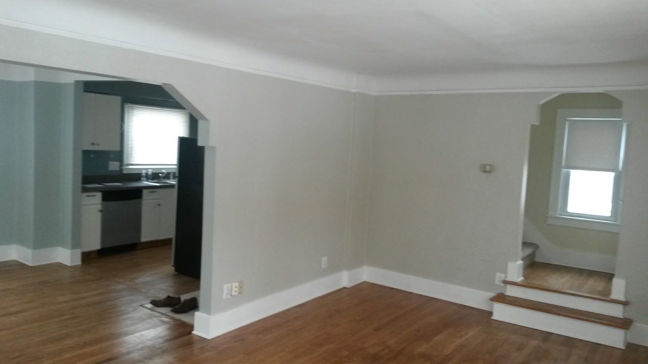 910 Mohawk Ave #NA - Photo 2 of 11