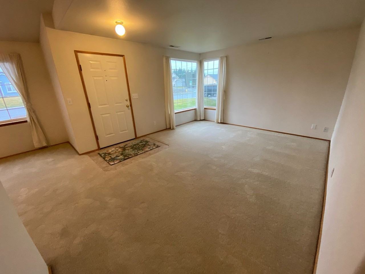 8807 W Bonnie Ave - Photo 7 of 39