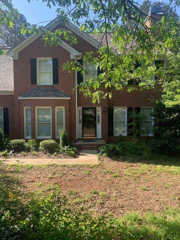 1390 Julian Dr - Photo 2 of 50