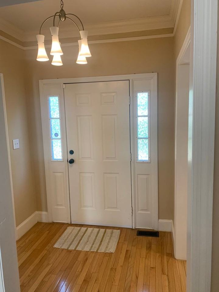 1390 Julian Dr - Photo 6 of 50