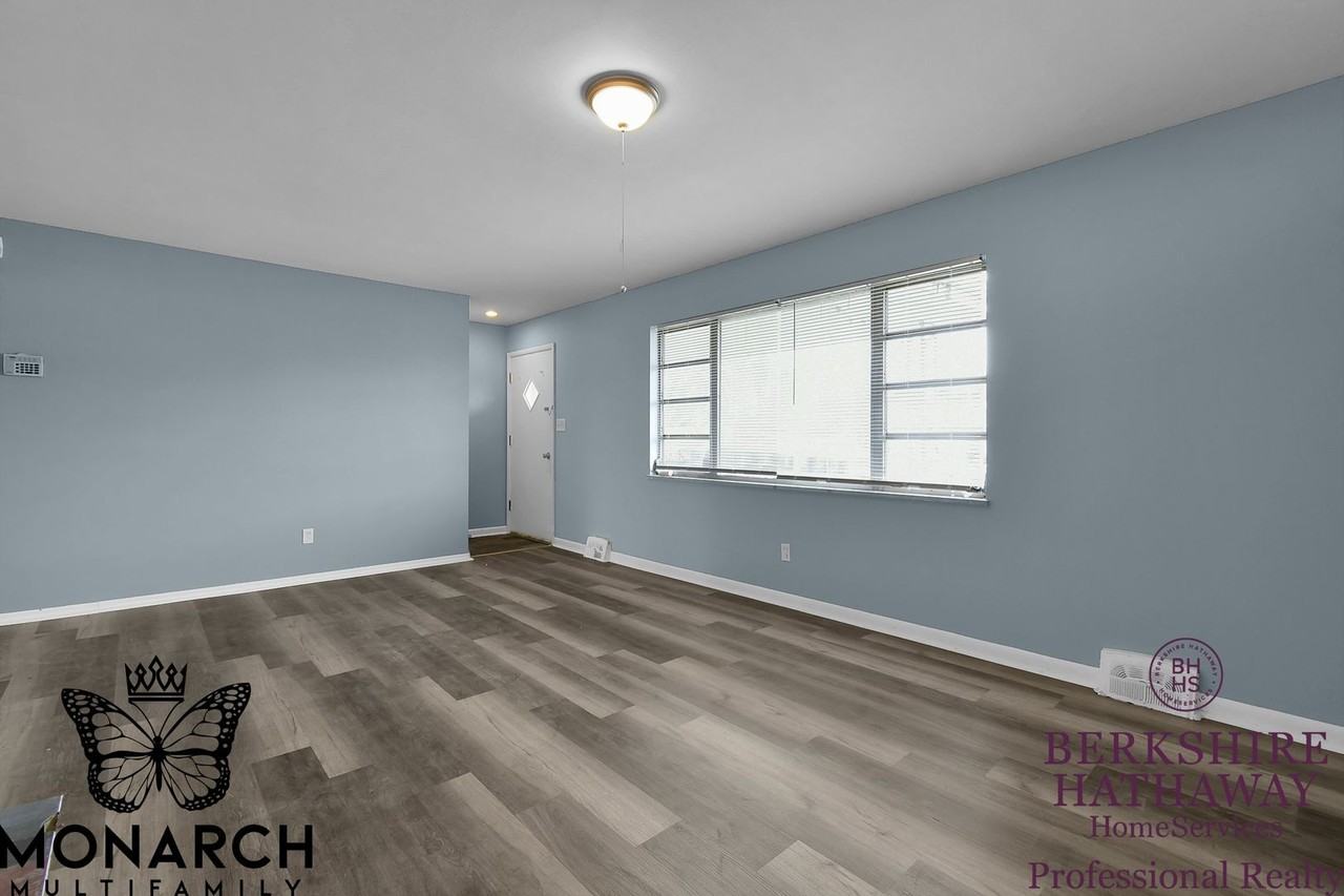 3159 Stephen Dr S - Photo 5 of 28