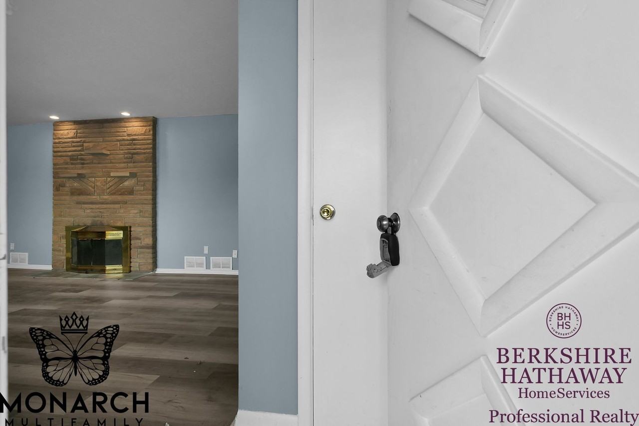 3159 Stephen Dr S - Photo 7 of 28