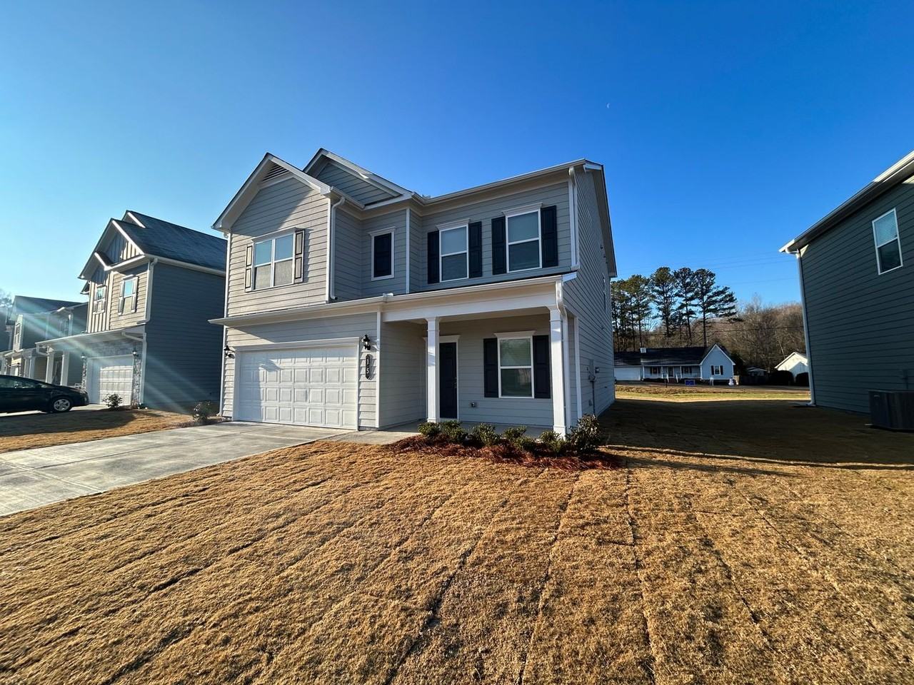 15 Longbrooke Dr Se - Photo 2 of 26