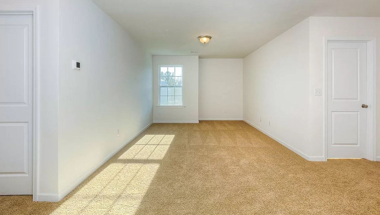 349 Tavernier Ln - Photo 5 of 38