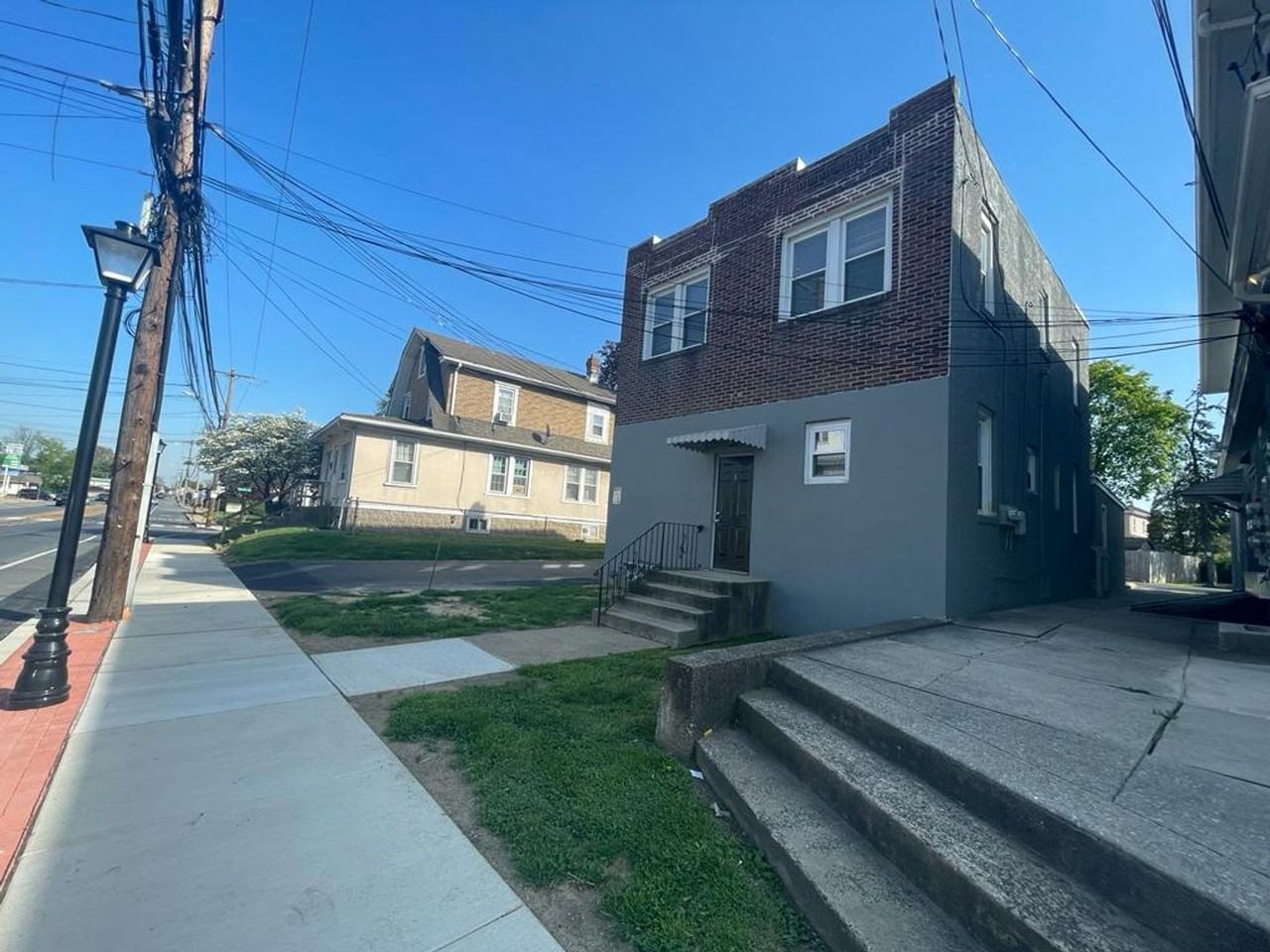 2106 Chichester Ave - Photo 2 of 18