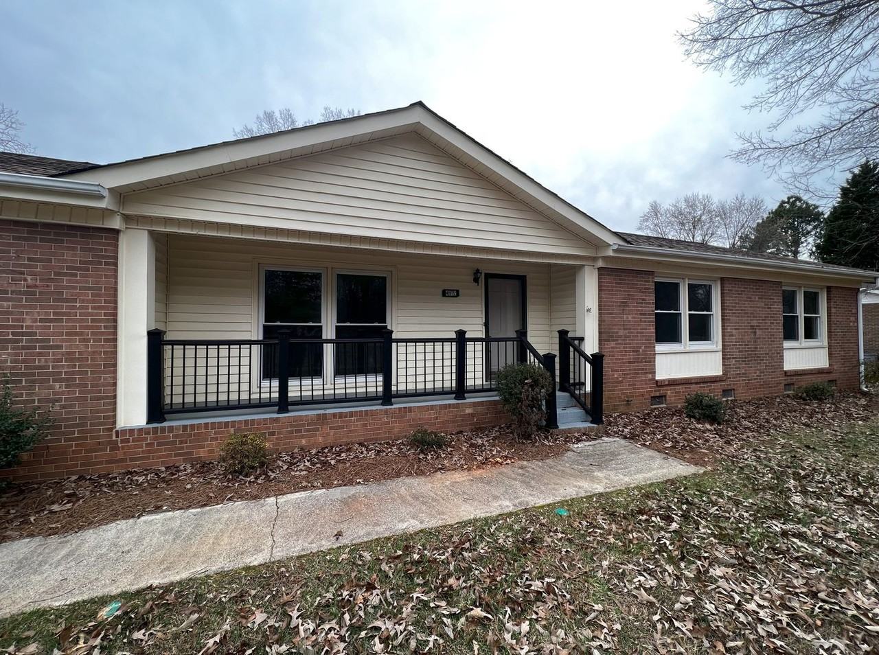 4972 Shattalon Dr - Photo 2 of 18