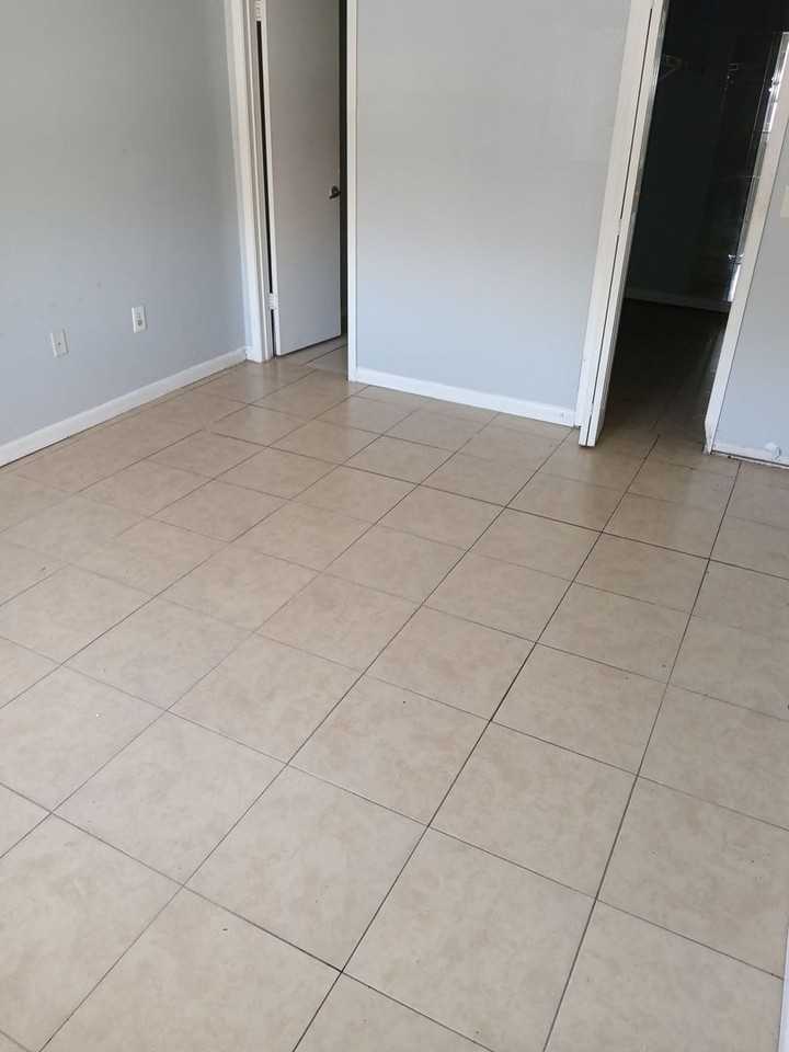 5214 Via Hacienda Cir #207 - Photo 4 of 8