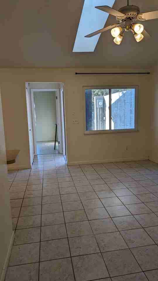 2848 Sw 39th Ave - Photo 5 of 14