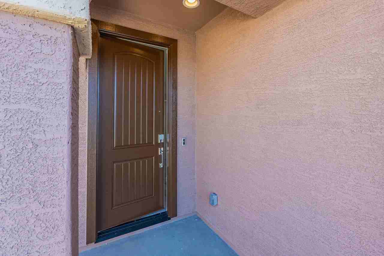 17066 W Artemisa Ave - Photo 3 of 37