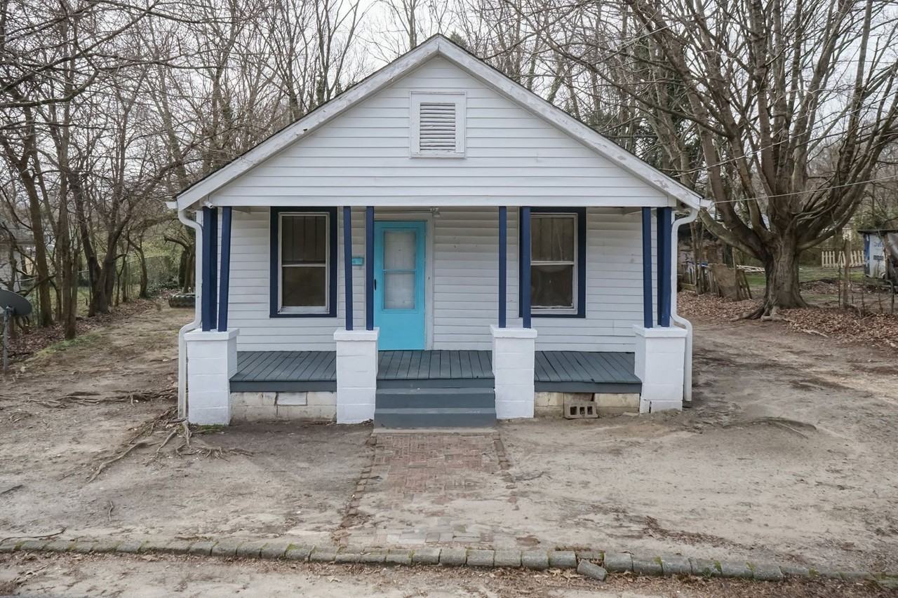 916 Gay St - Photo 3 of 20