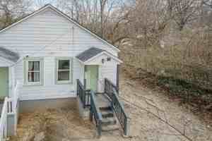 featured image of 647 Arch St