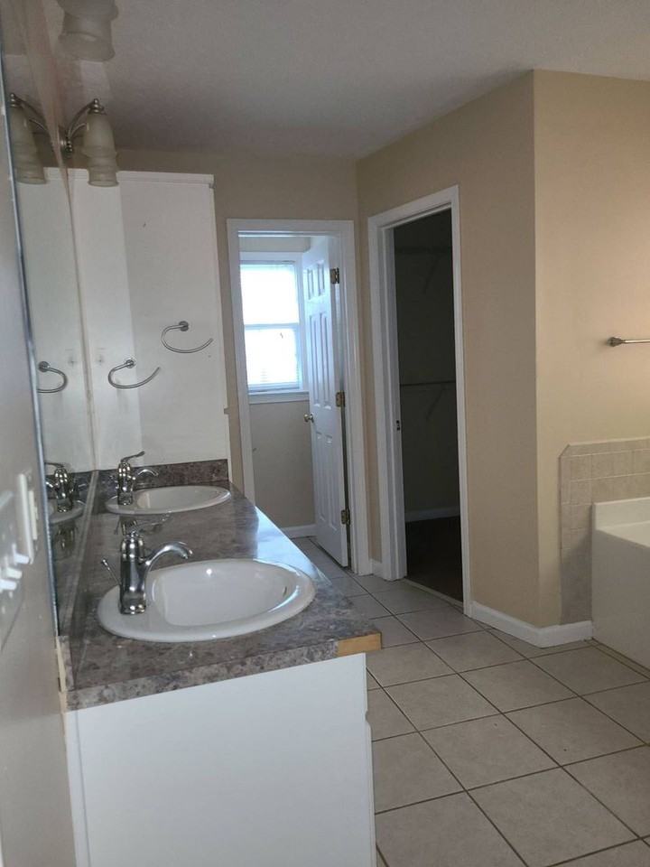 5521 Stubben Court - Photo 6 of 9