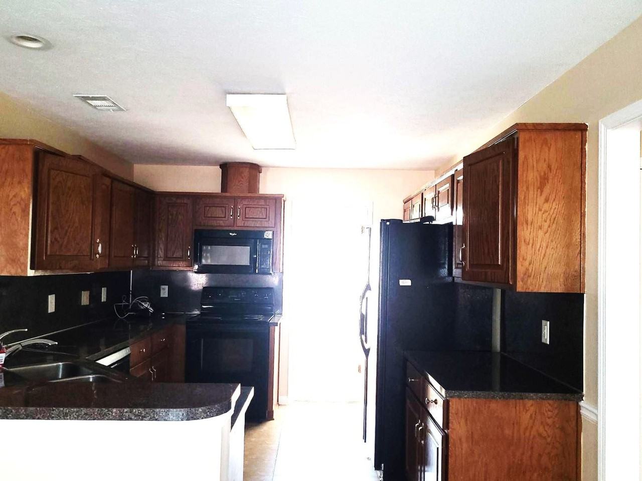 5521 Stubben Court - Photo 2 of 9