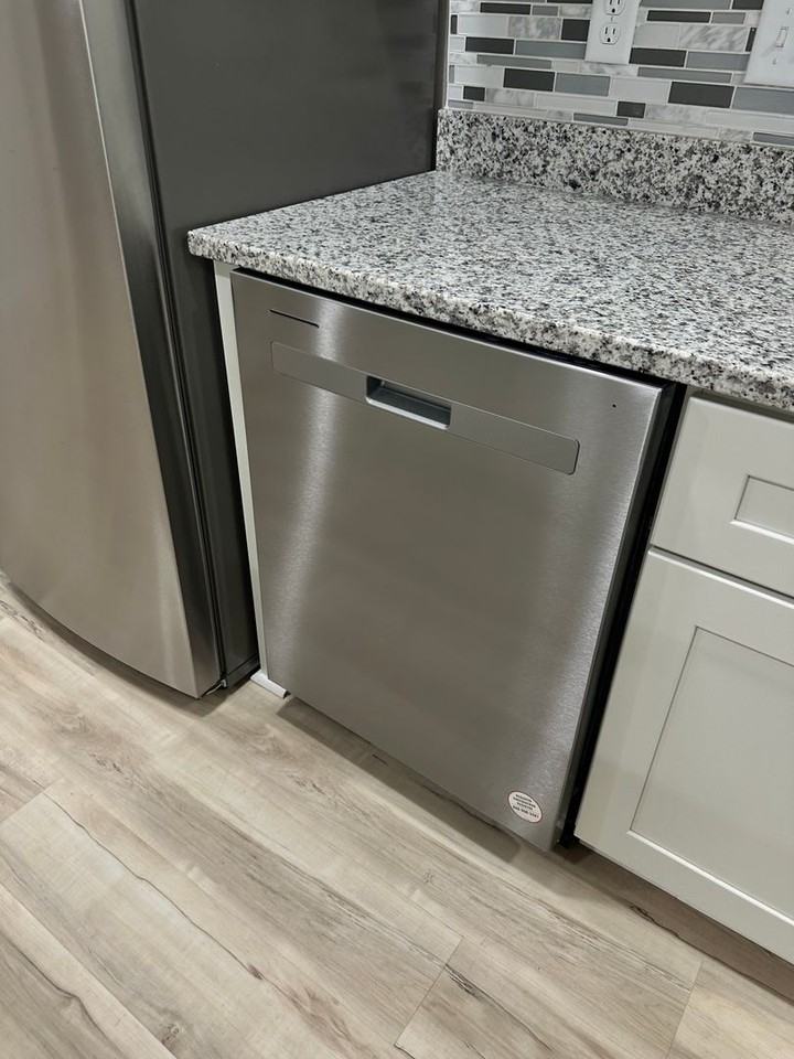 1008 Colbert Ave - Photo 7 of 32