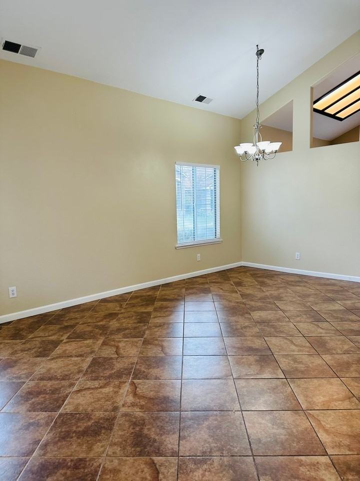 9428 Windy River Ln - Photo 3 of 14