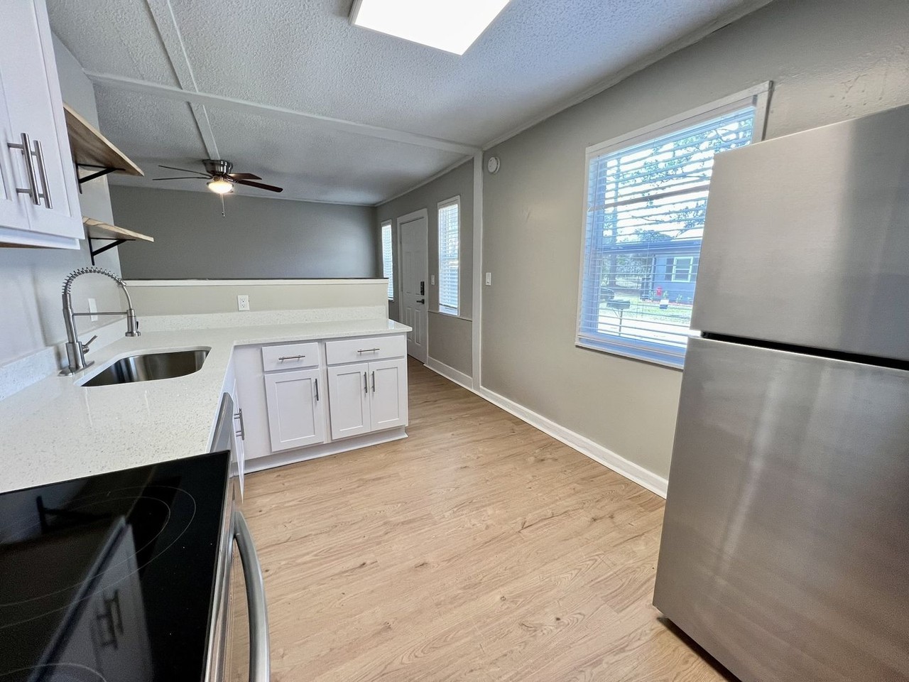 5915 Wilmar Rd - Photo 5 of 9