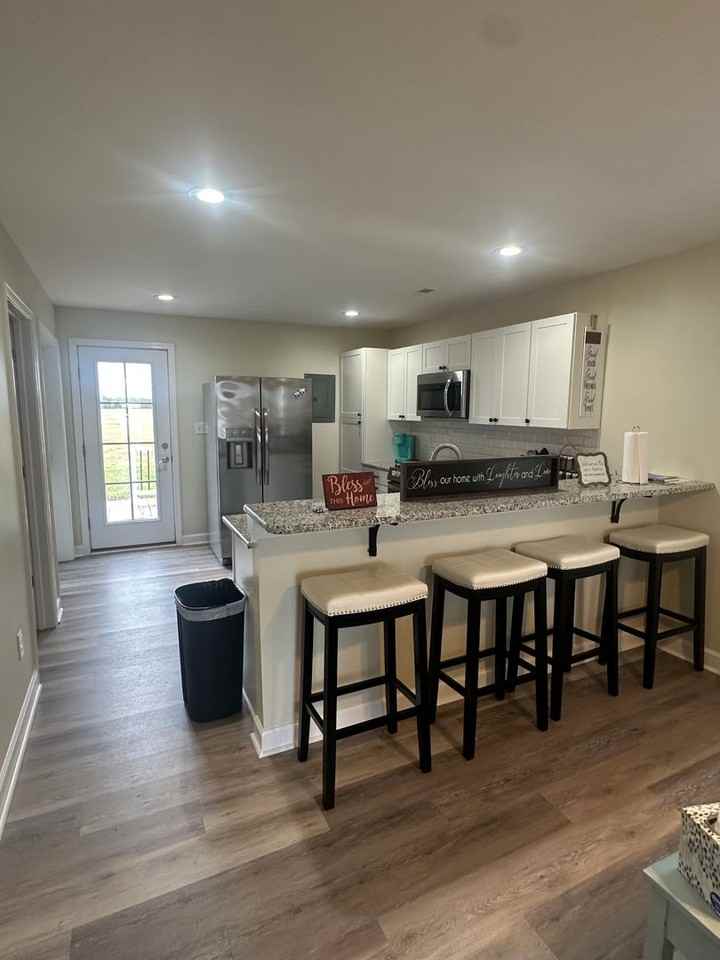 1518 Kingfield Rd - Photo 3 of 20