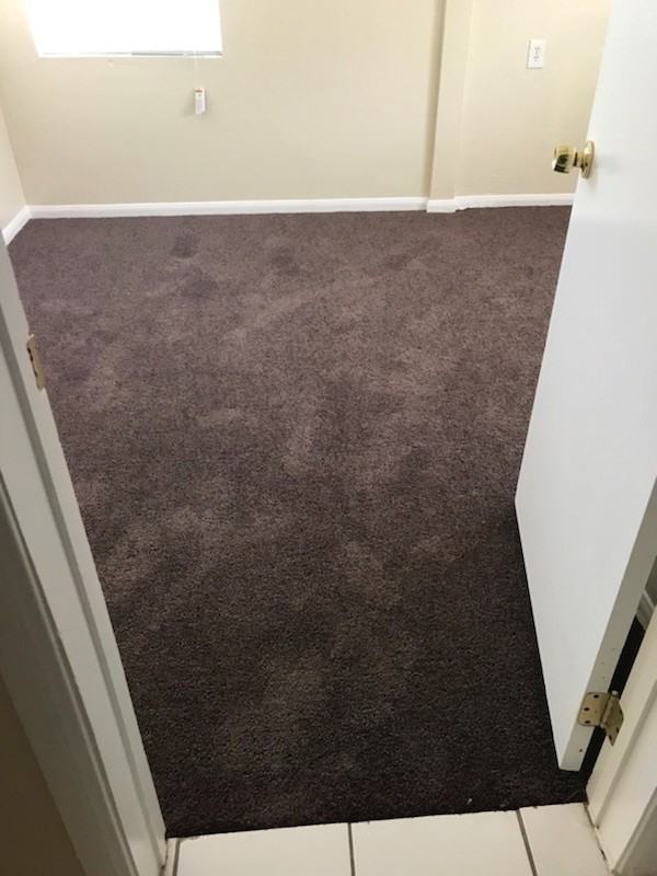 116 E Warren Ave - Photo 2 of 3
