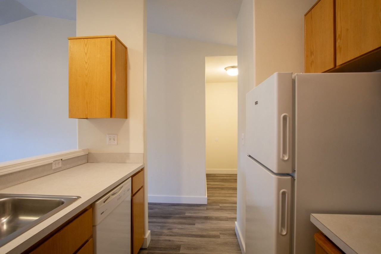 130 Se 105th Ave #G2 - Photo 7 of 15