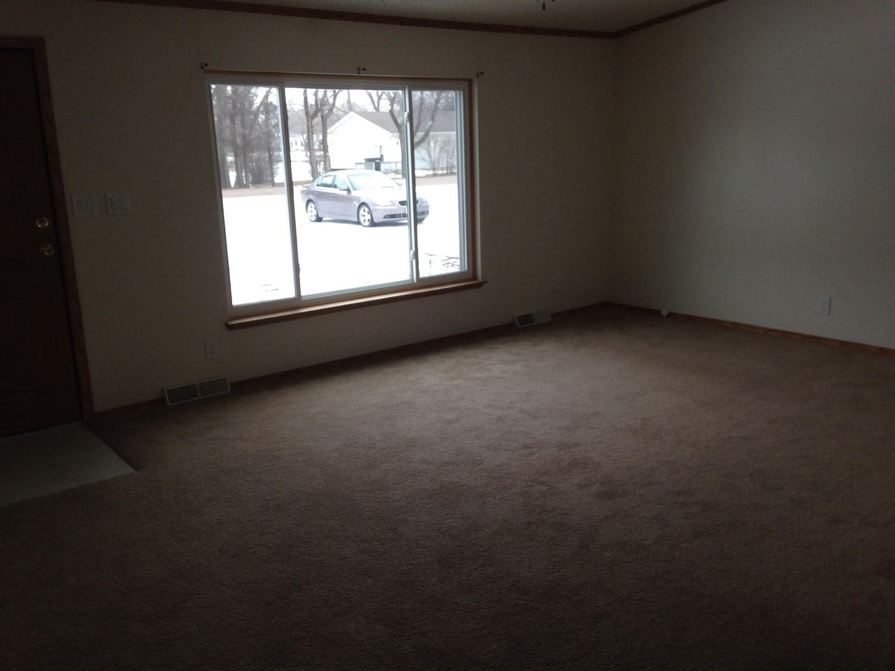 206 Campbell Ave - Photo 2 of 12