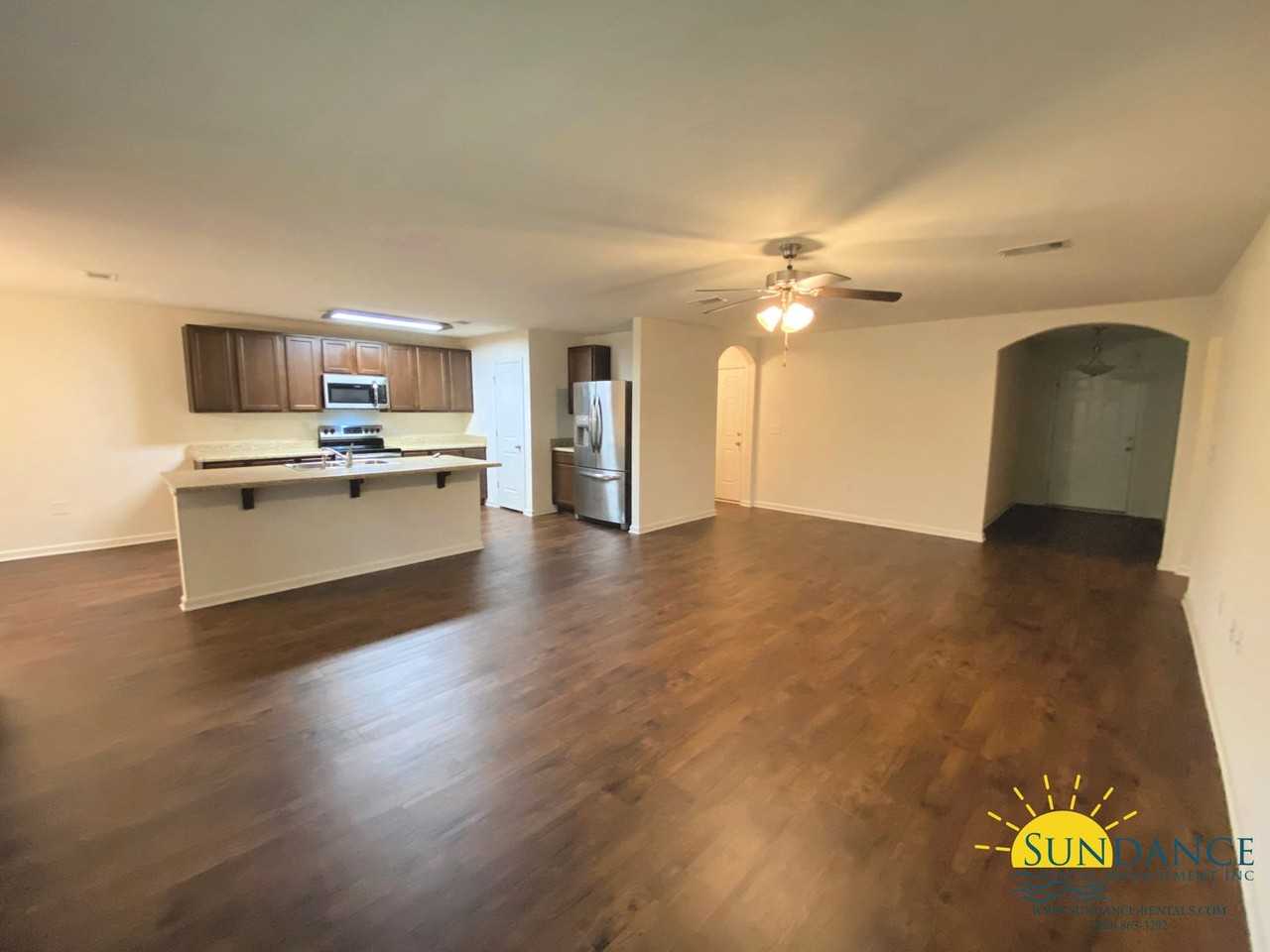 4636 Plover Dr - Photo 3 of 17