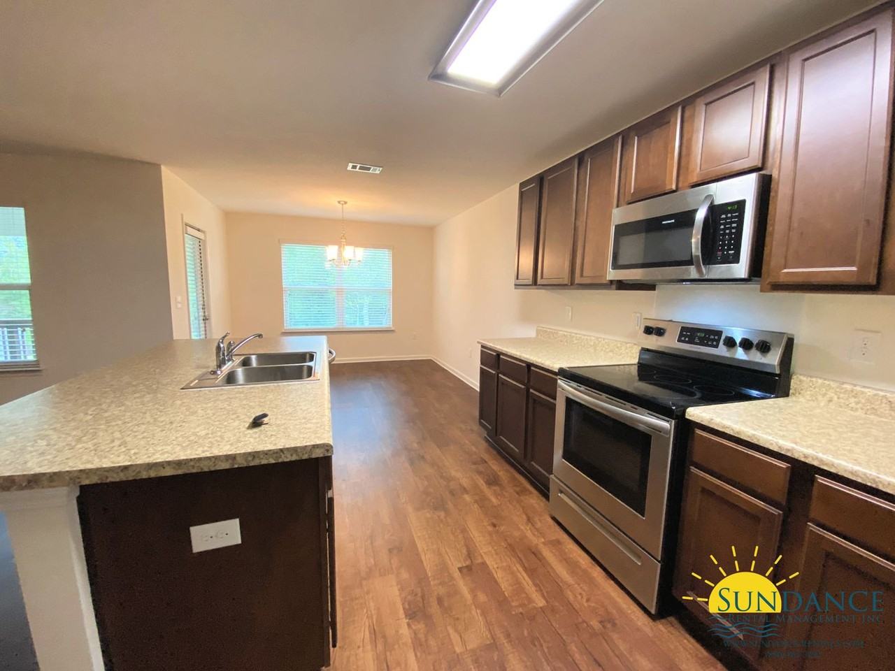 4636 Plover Dr - Photo 4 of 17