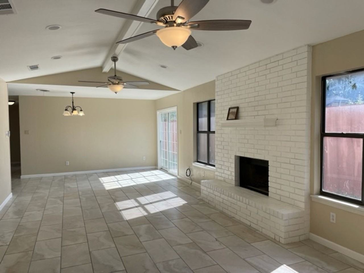 3833 Rebecca Ln - Photo 2 of 15