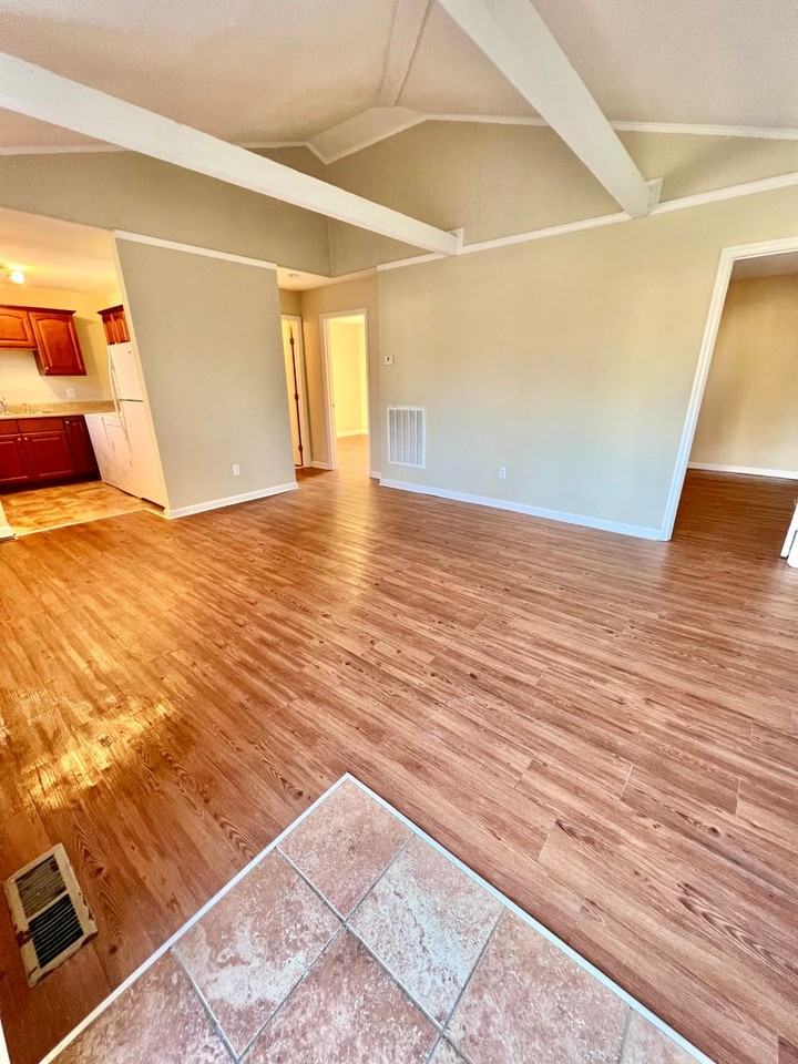312 Moss Rose Ct - Photo 2 of 10