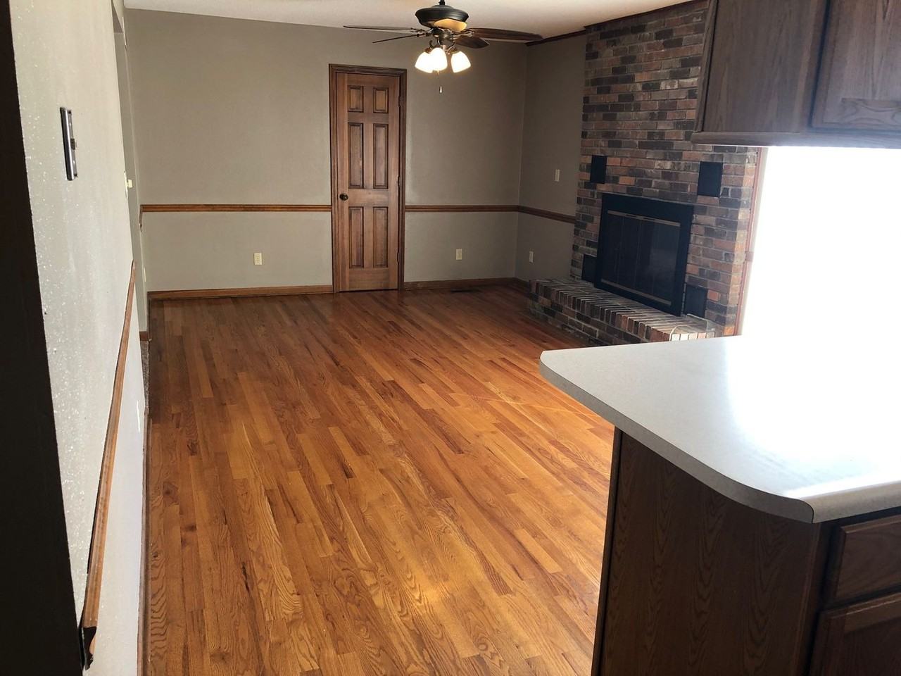 3913 Rustic Ln - Photo 3 of 34