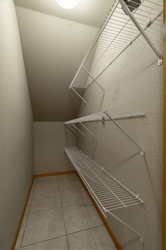 2933 W Scottswood Pl - Photo 6 of 22