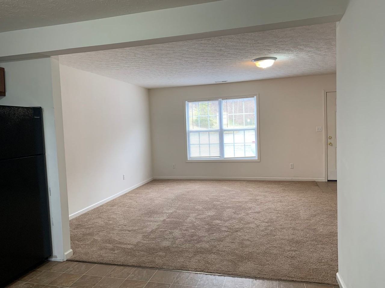 20 Station Ln Ne - Photo 2 of 11