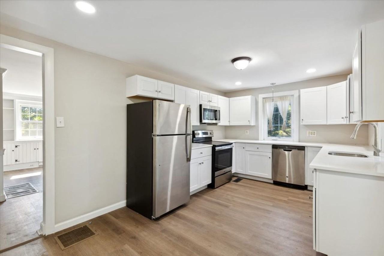 3539 Skippack Pike - Photo 2 of 22