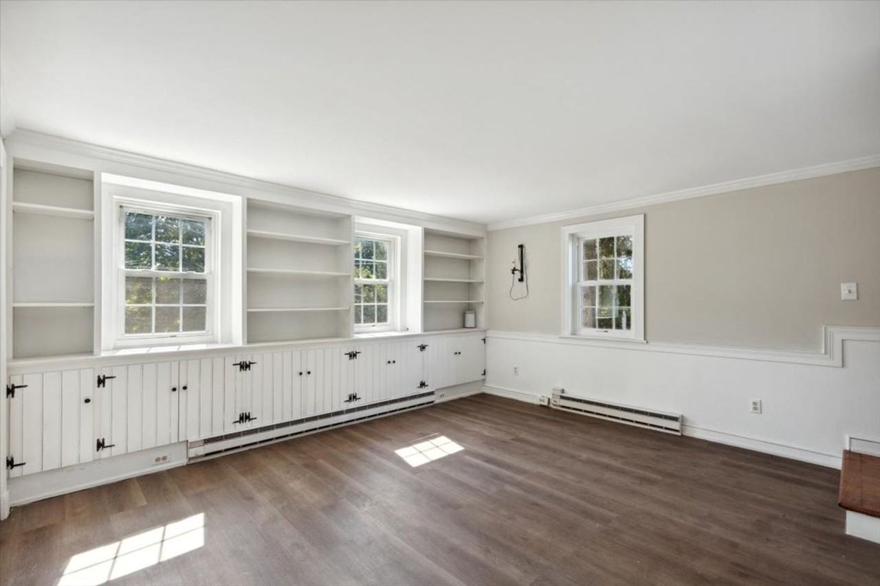 3539 Skippack Pike - Photo 6 of 22